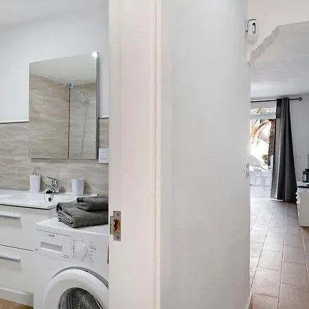 Ianoa Apartment